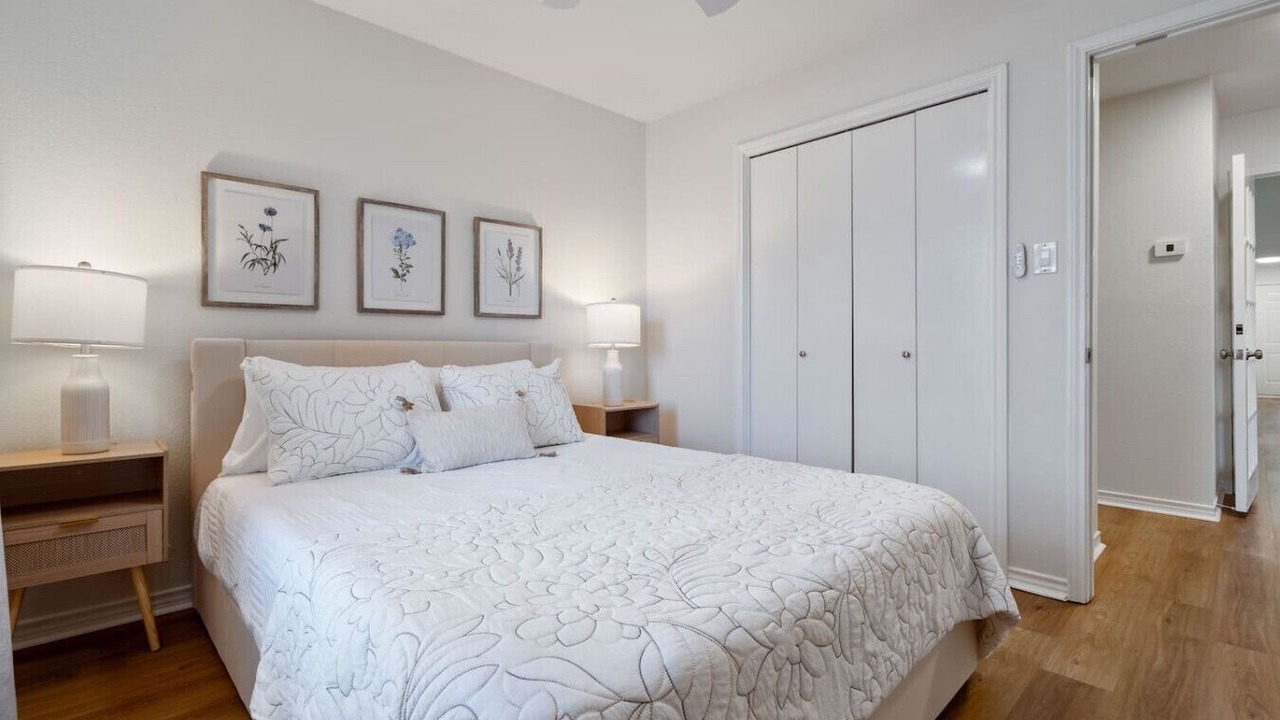 Photo of Bedroom in South Creek