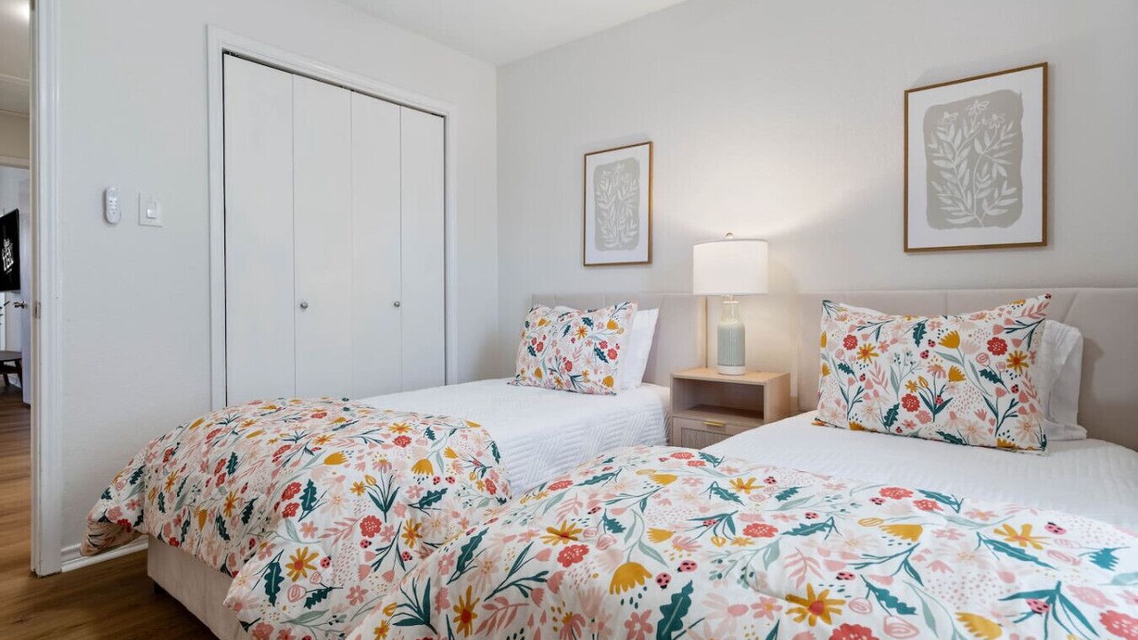 Photo of Bedroom in South Creek
