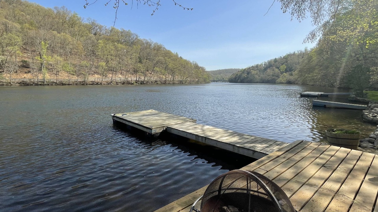 Photo of Outdoor in South Britain