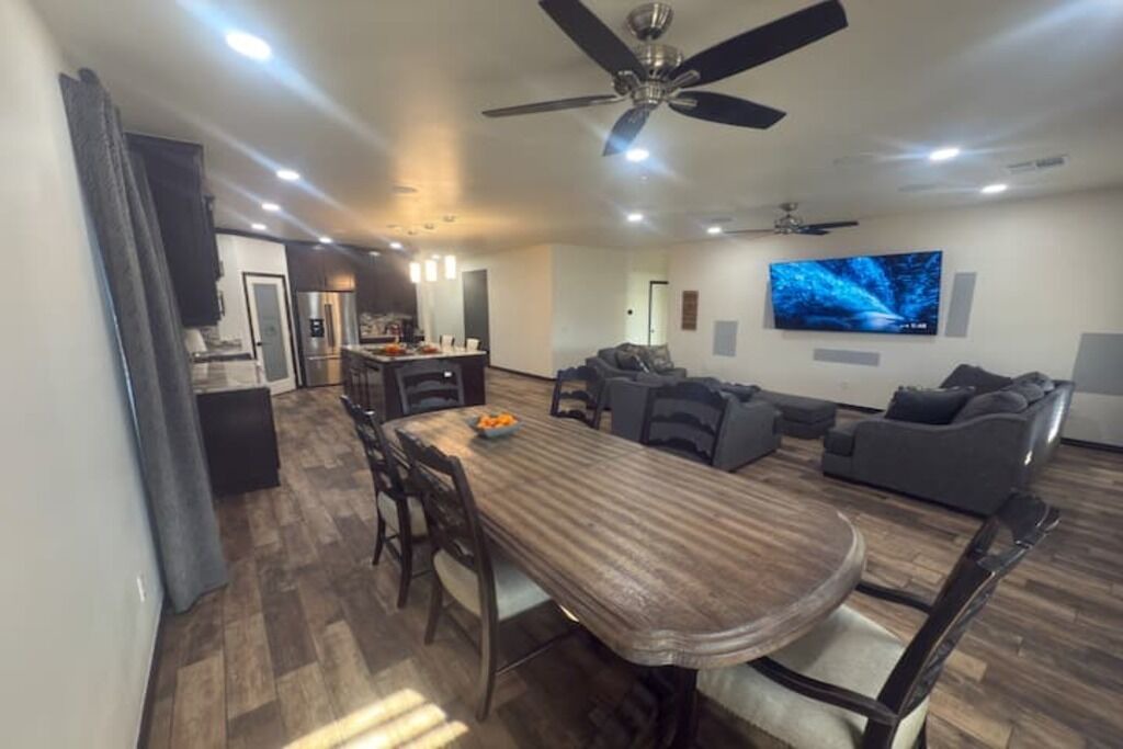 Photo of Livingroom in Central Oklahoma City