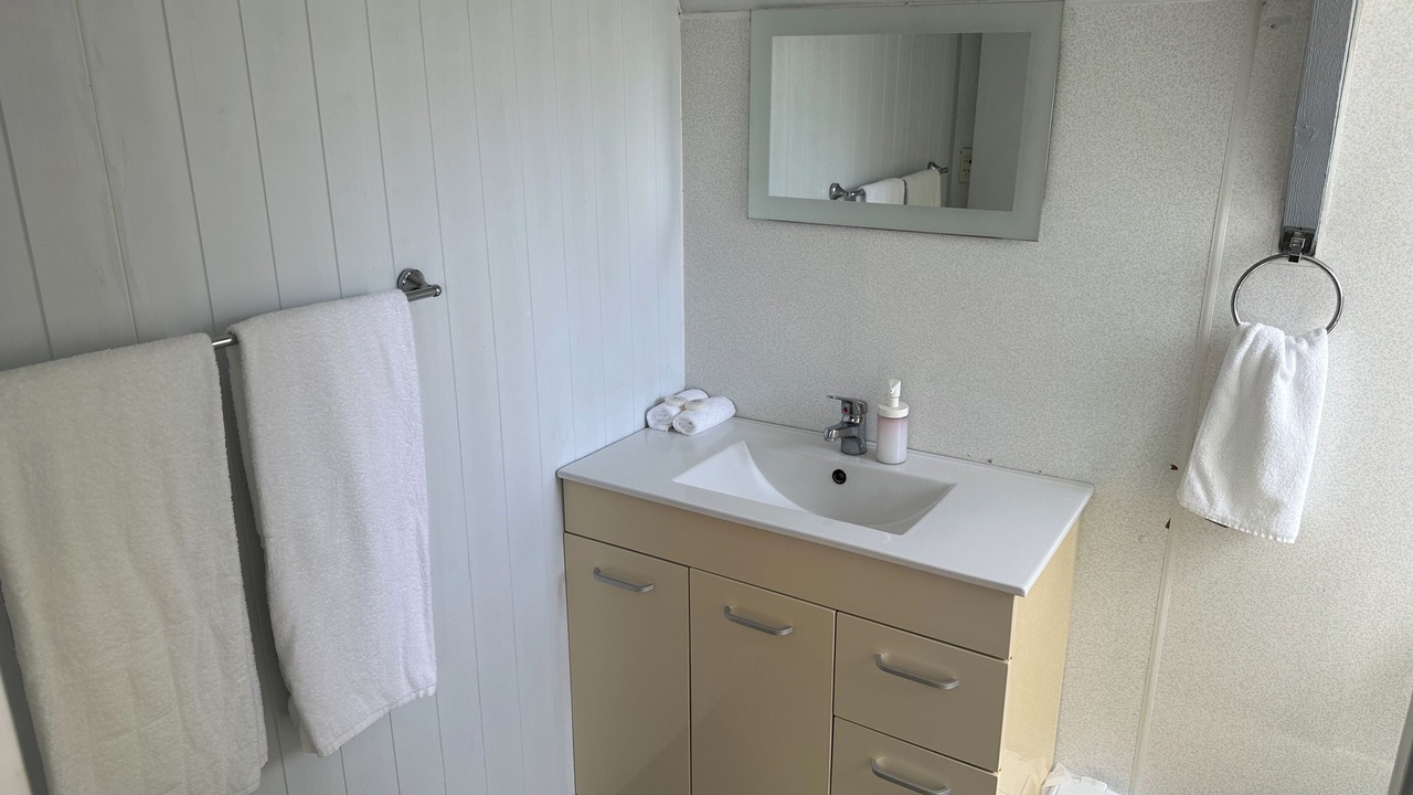 Photo of Others in Amodeo Bay