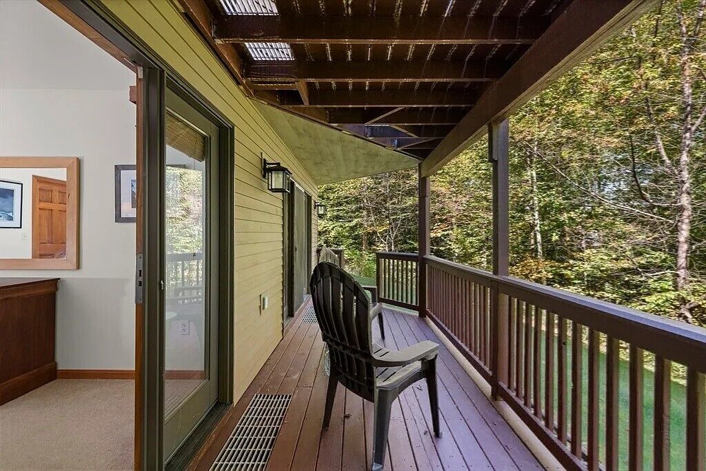 Photo of Patio Balcony in Carroll