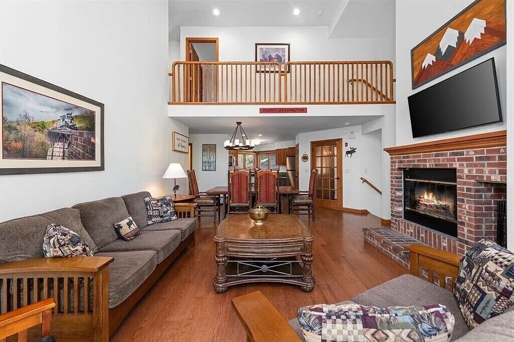 Photo of Livingroom in Carroll