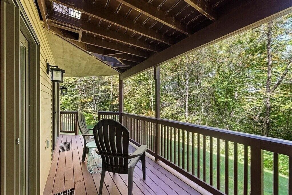 Photo of Patio Balcony in Carroll