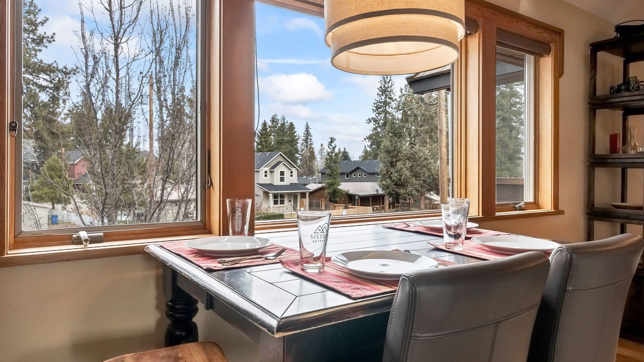 Photo of Others in Sisters