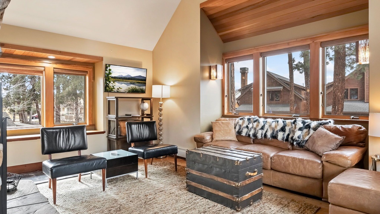 Photo of Livingroom in Sisters