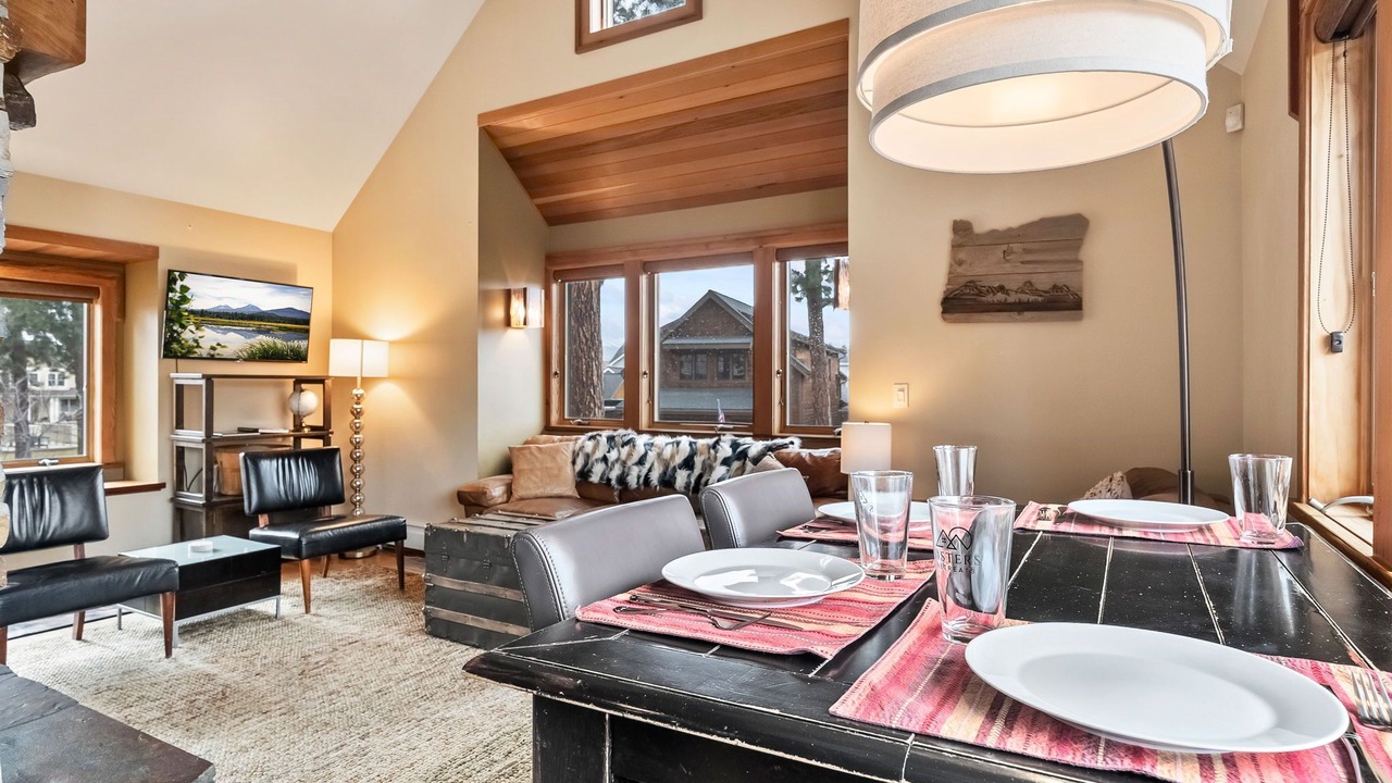 Photo of Others in Sisters