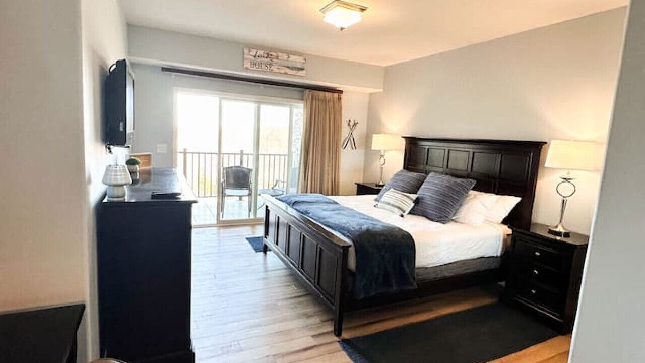 Photo of Bedroom in Lake Ozark