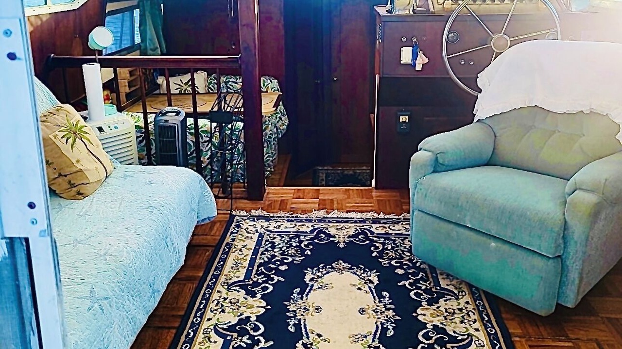 Photo of Livingroom in Whitney Beach