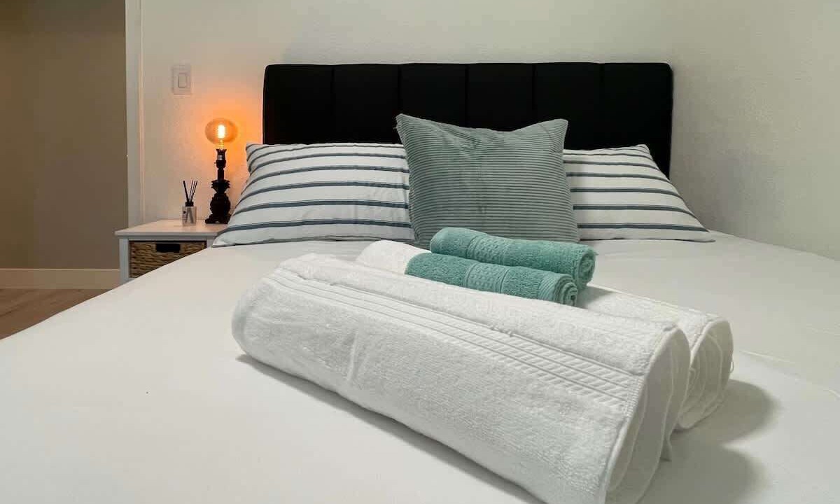 Photo of Bedroom in Arden-Arcade