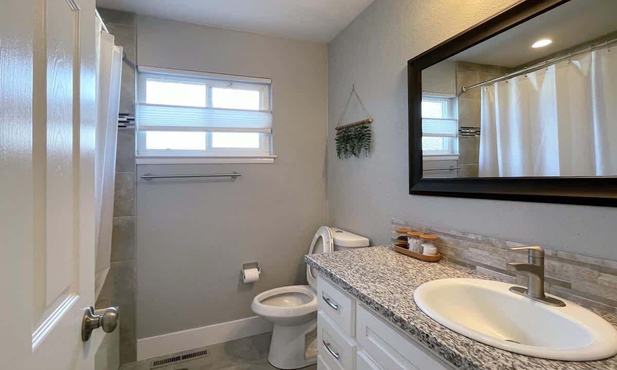 Photo of Bathroom in Arden-Arcade