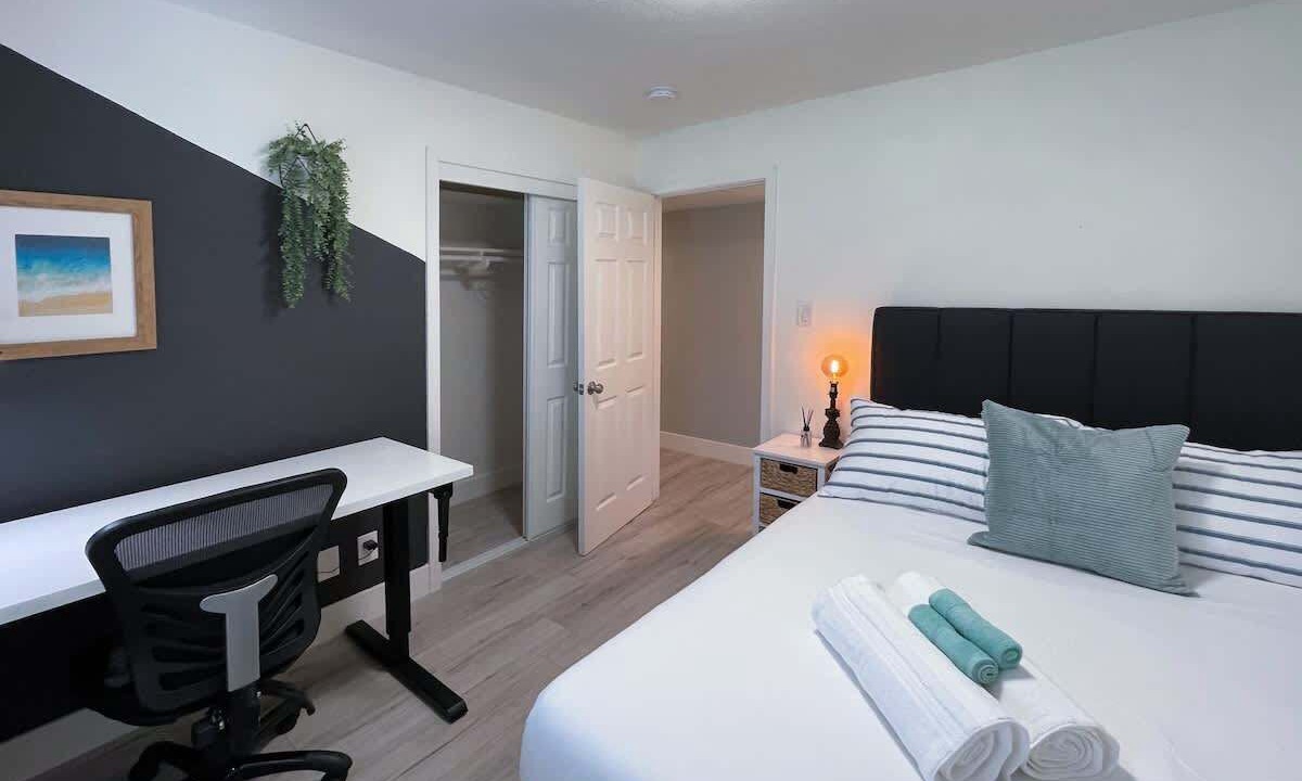 Photo of Bedroom in Arden-Arcade