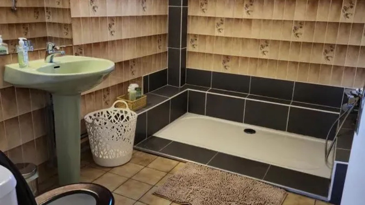 Photo of Bathroom in Les Martres-de-Veyre