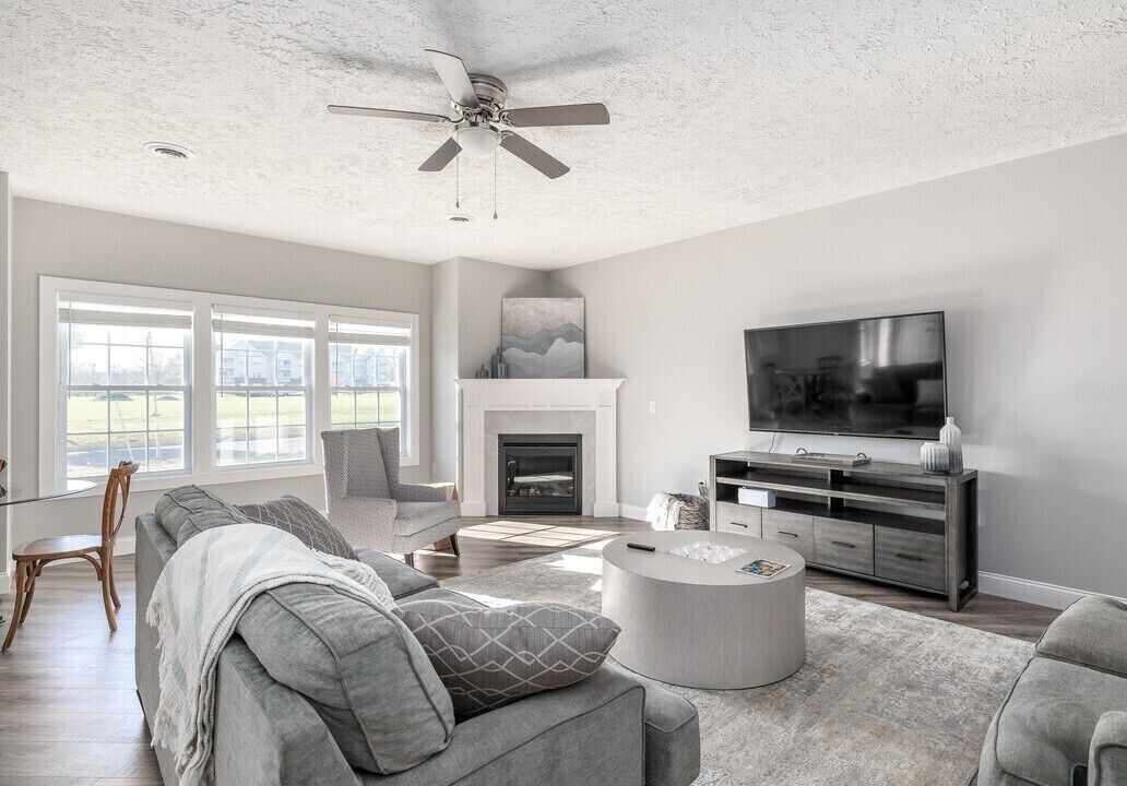 Photo of Livingroom in Bayberry