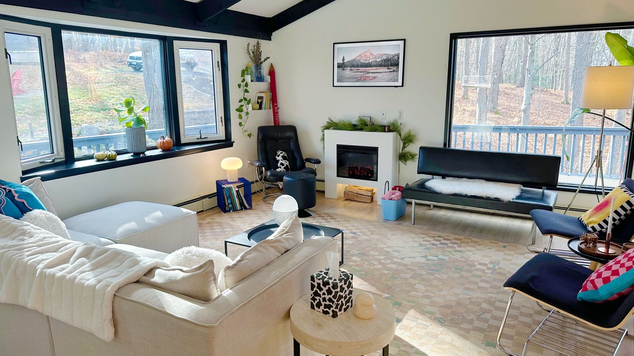Photo of Livingroom in Thompson Ridge
