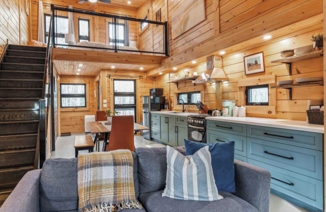 Photo of Livingroom in Gravenhurst