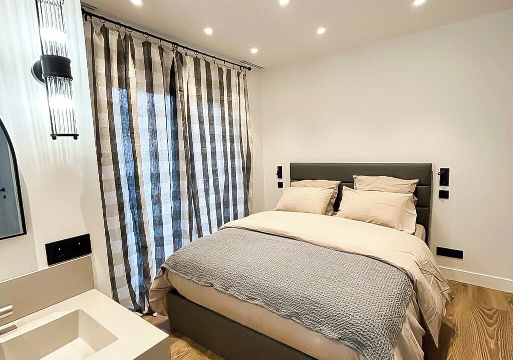 Photo of Bedroom in Trouville-sur-Mer