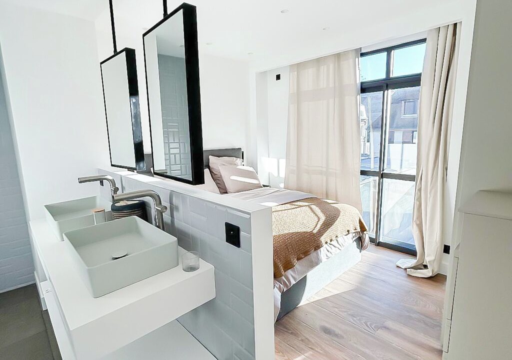 Photo of Bedroom in Trouville-sur-Mer