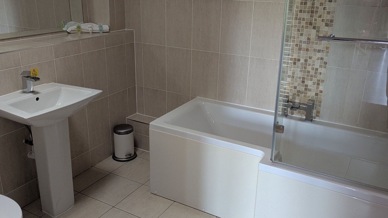 Photo of Bathroom in Little Stukeley