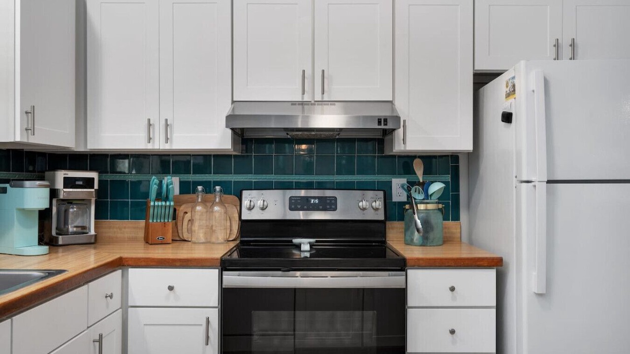 Photo of Kitchen in Colington Harbour