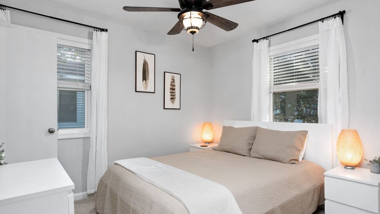 Photo of Bedroom in Colington Harbour