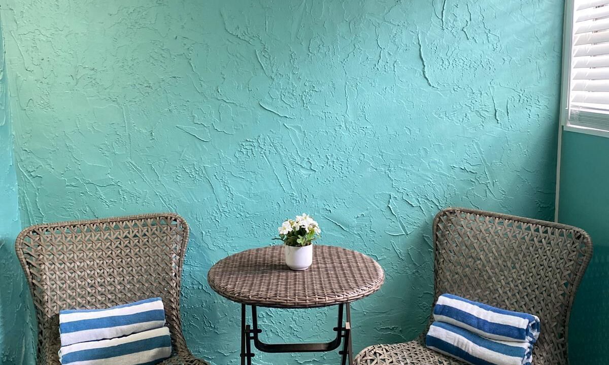 Photo of Others in Dolphin's Cove