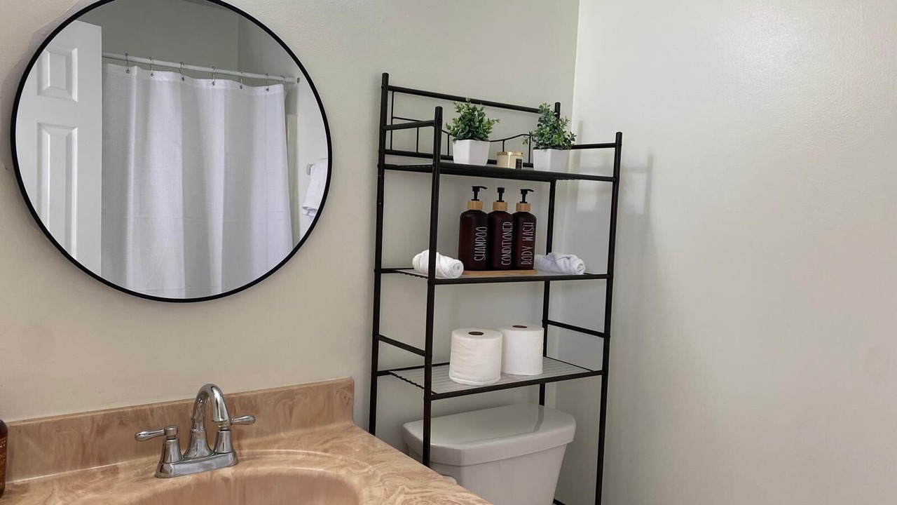 Photo of Bathroom in Dolphin's Cove