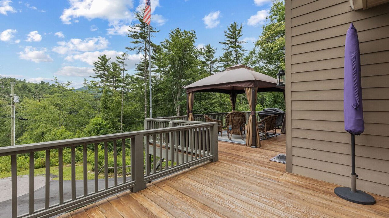 Photo of Patio Balcony in Cullowhee