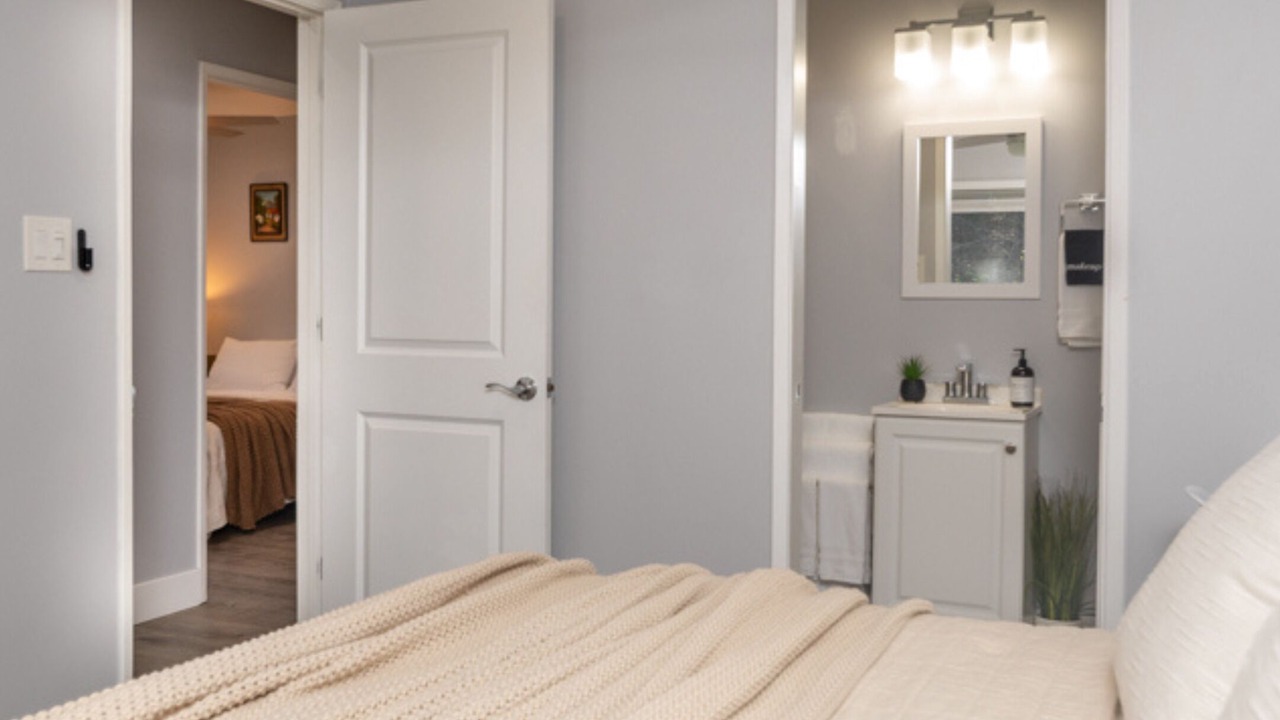 Photo of Bedroom in Southwestern Sacramento