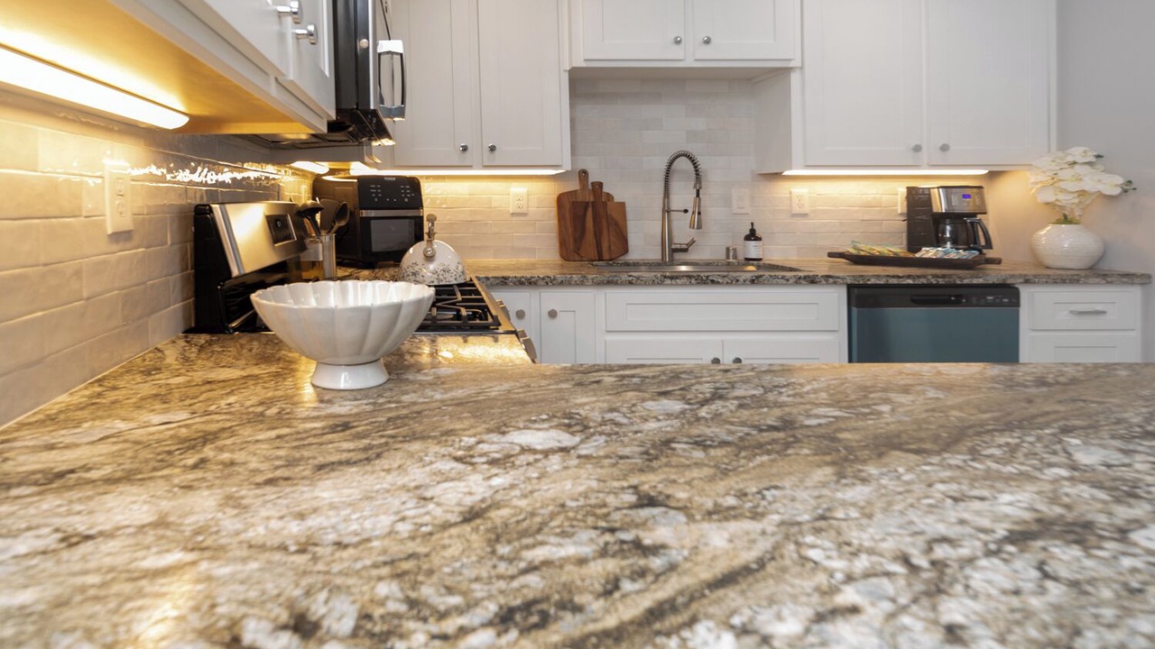 Photo of Kitchen in Southwestern Sacramento