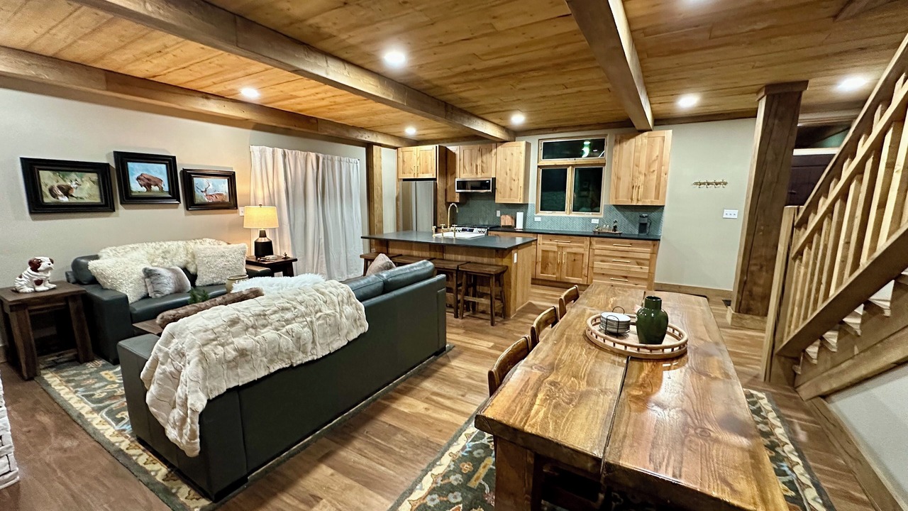 Photo of Livingroom in Angel Fire