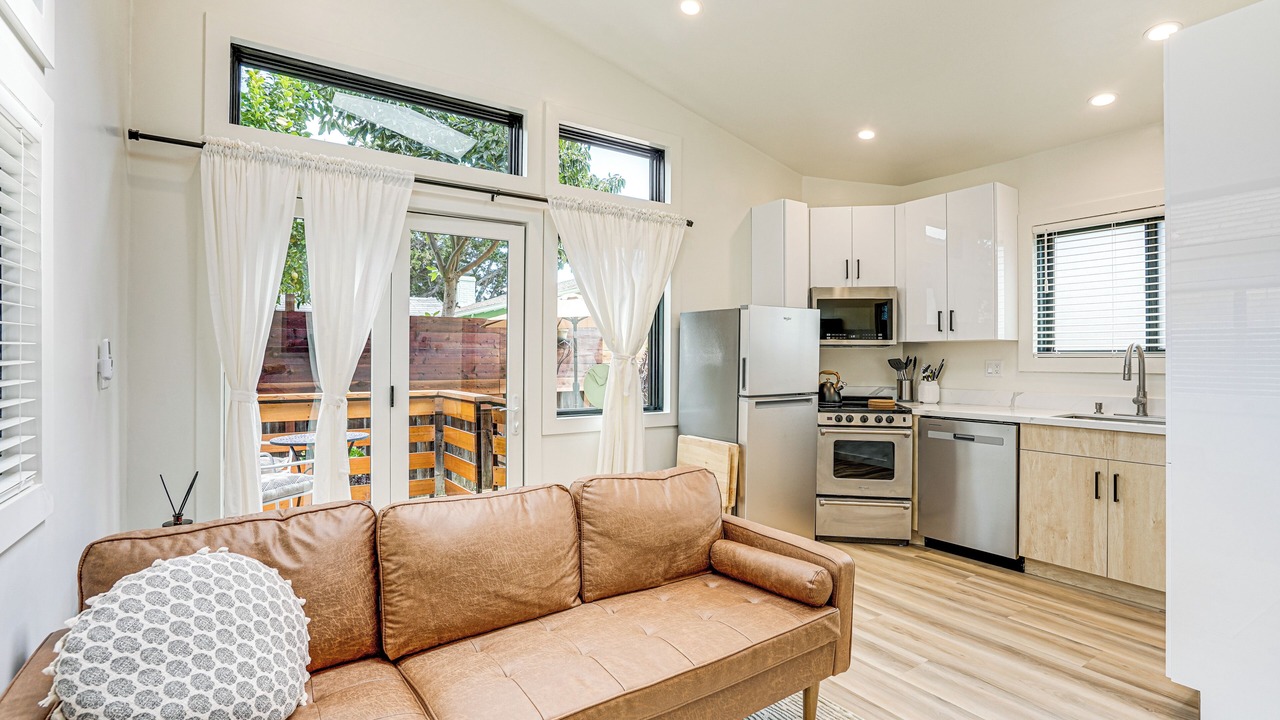 Photo of Livingroom in Pinole