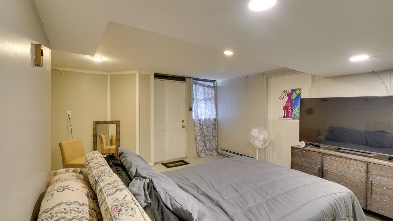 Photo of Bedroom in South Boston