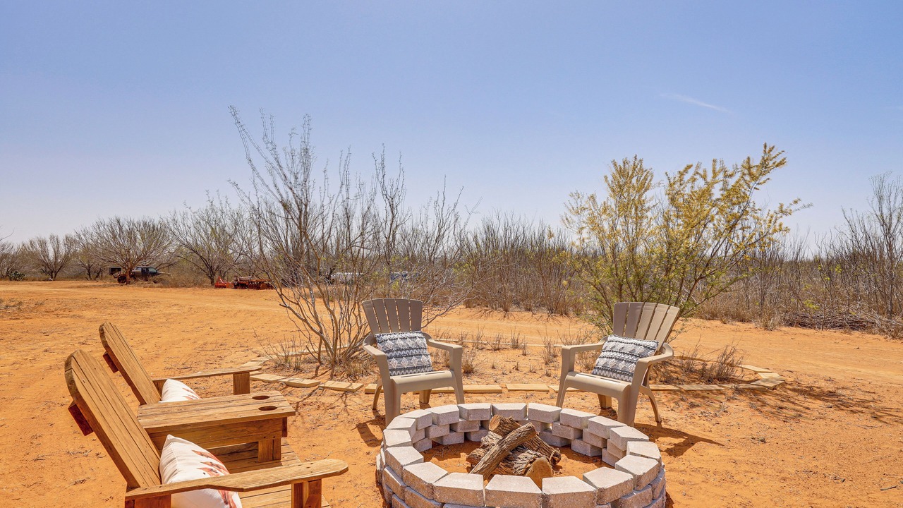 Photo of Outdoor in Cotulla