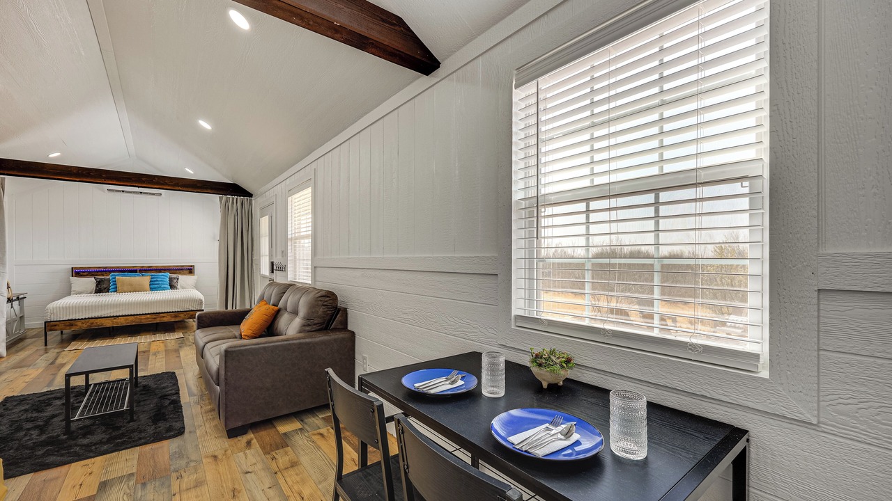 Photo of Livingroom in Cotulla