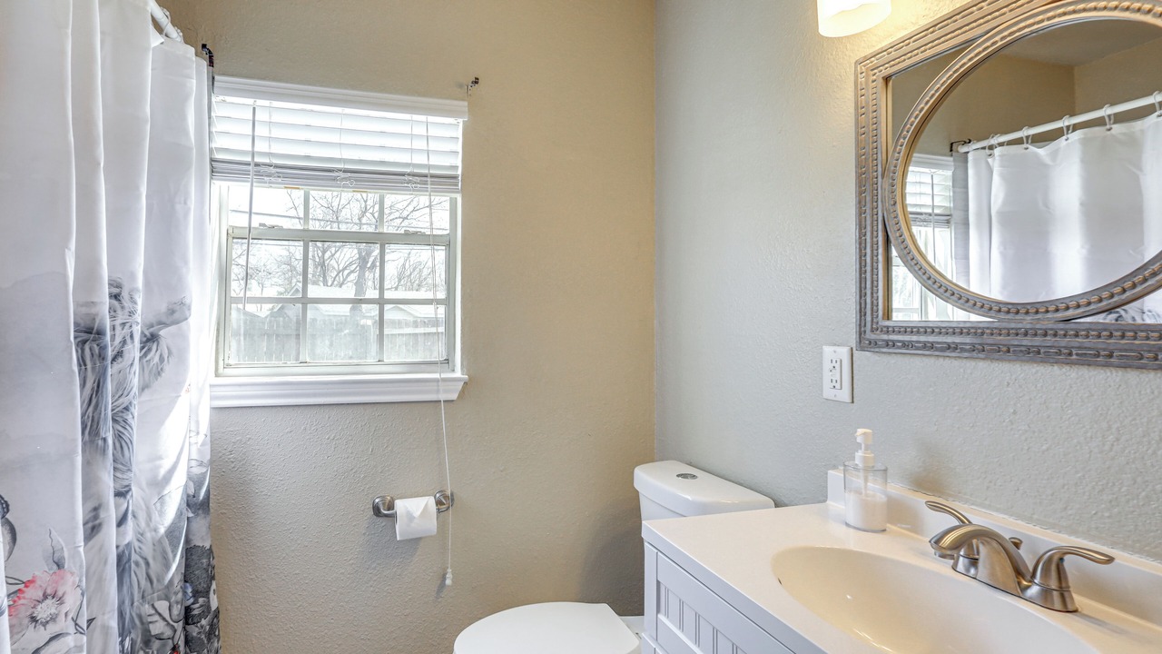 Photo of Bathroom in Belton