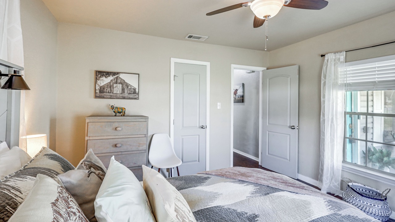 Photo of Bedroom in Belton
