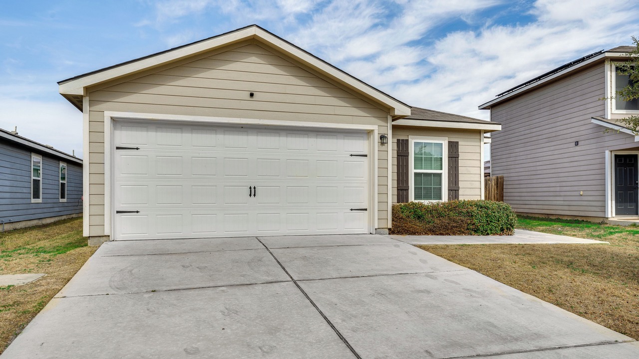 Photo of Outdoor in Medina Valley