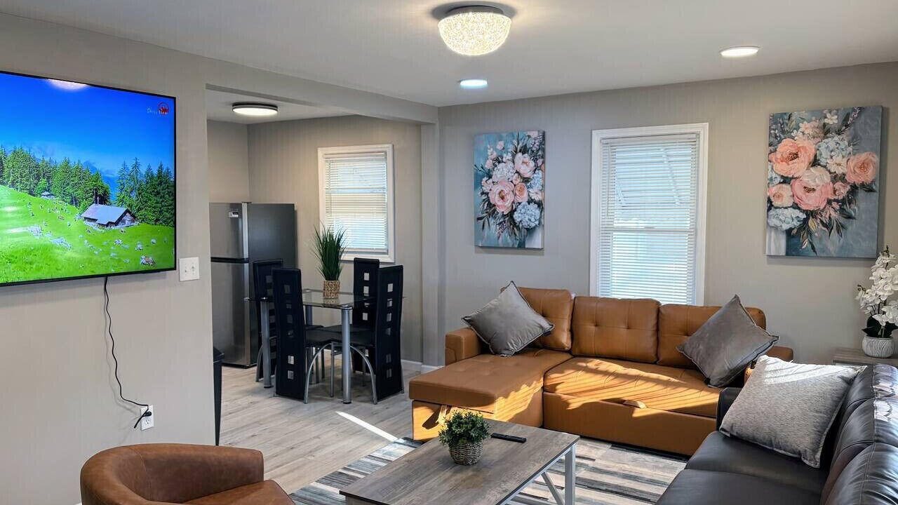 Photo of Livingroom in West Seneca