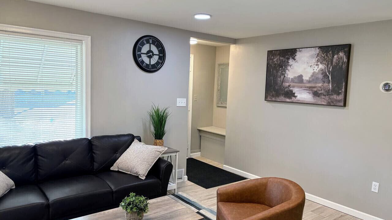 Photo of Livingroom in West Seneca