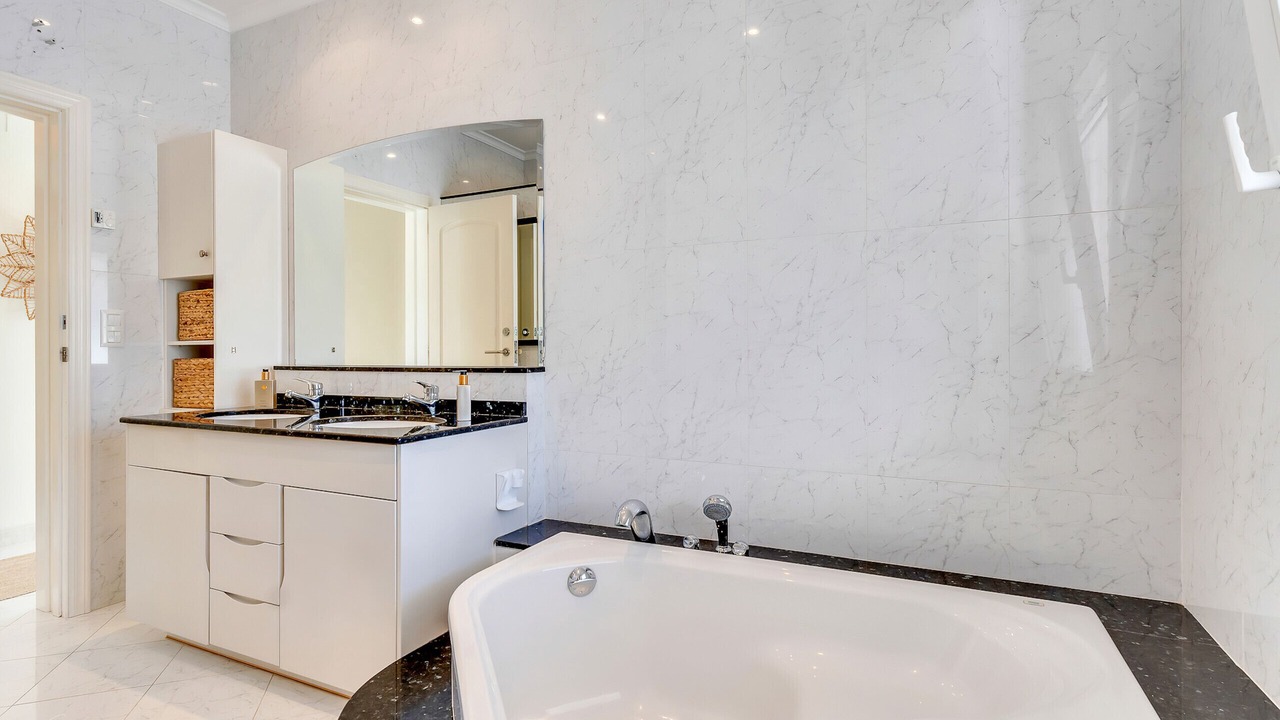 Photo of Bathroom in Panorama