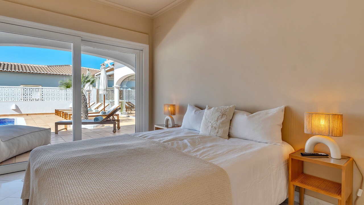 Photo of Bedroom in Panorama