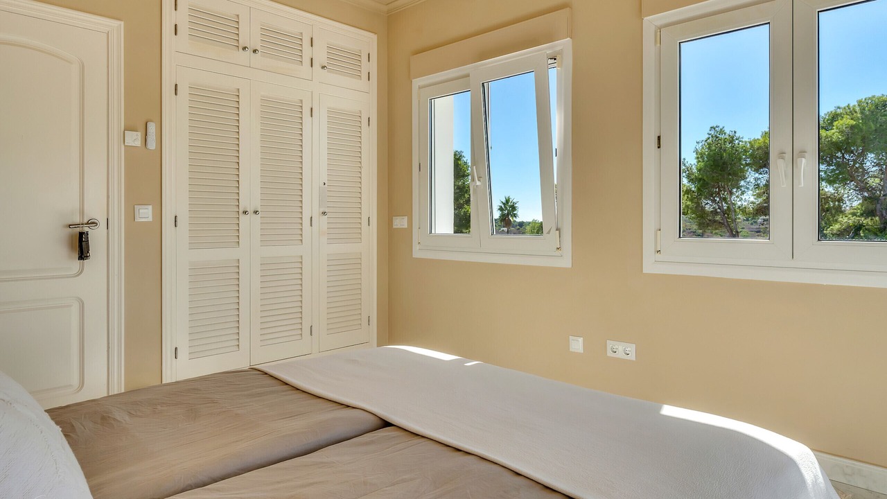Photo of Bedroom in Panorama