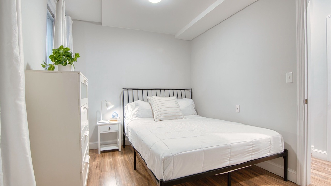 Photo of Bedroom in Kingsbridge