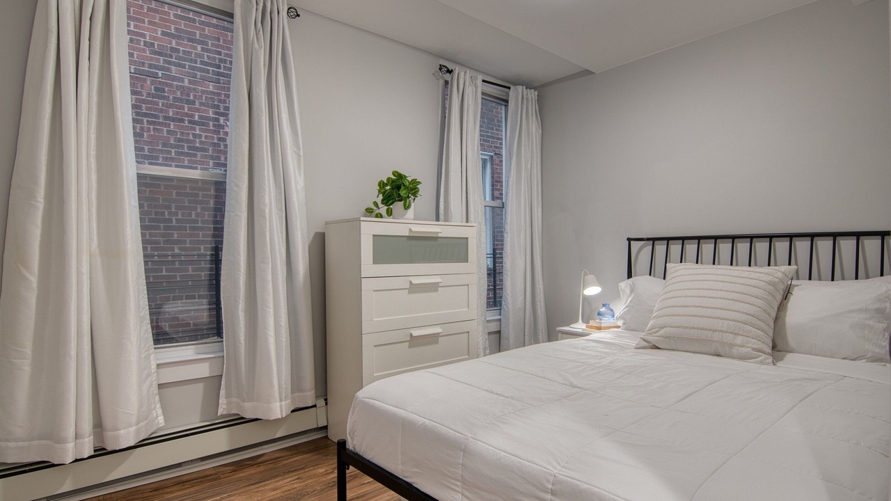 Photo of Bedroom in Kingsbridge