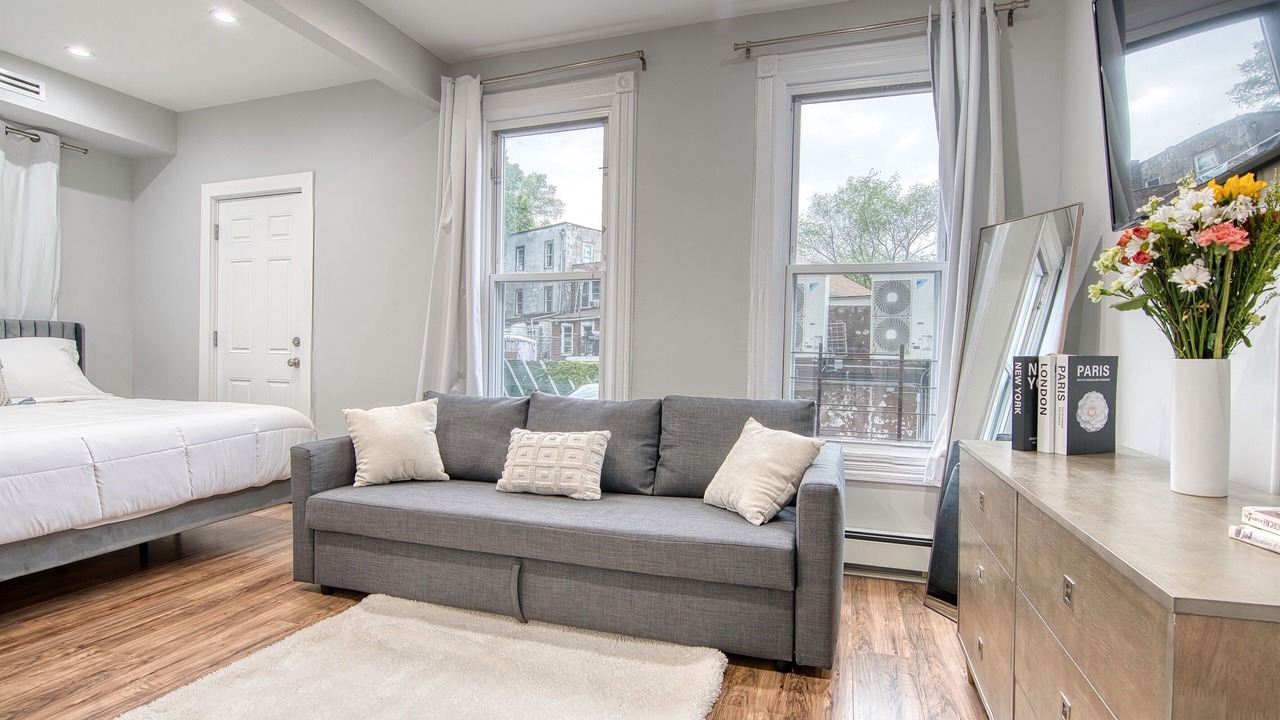 Photo of Bedroom in Kingsbridge