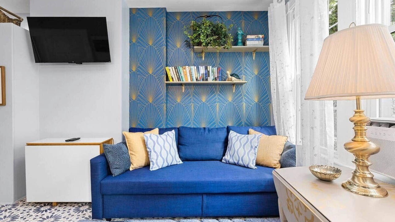 Photo of Livingroom in McGinley Square