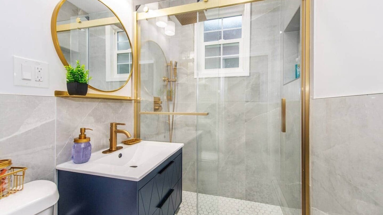Photo of Bathroom in McGinley Square