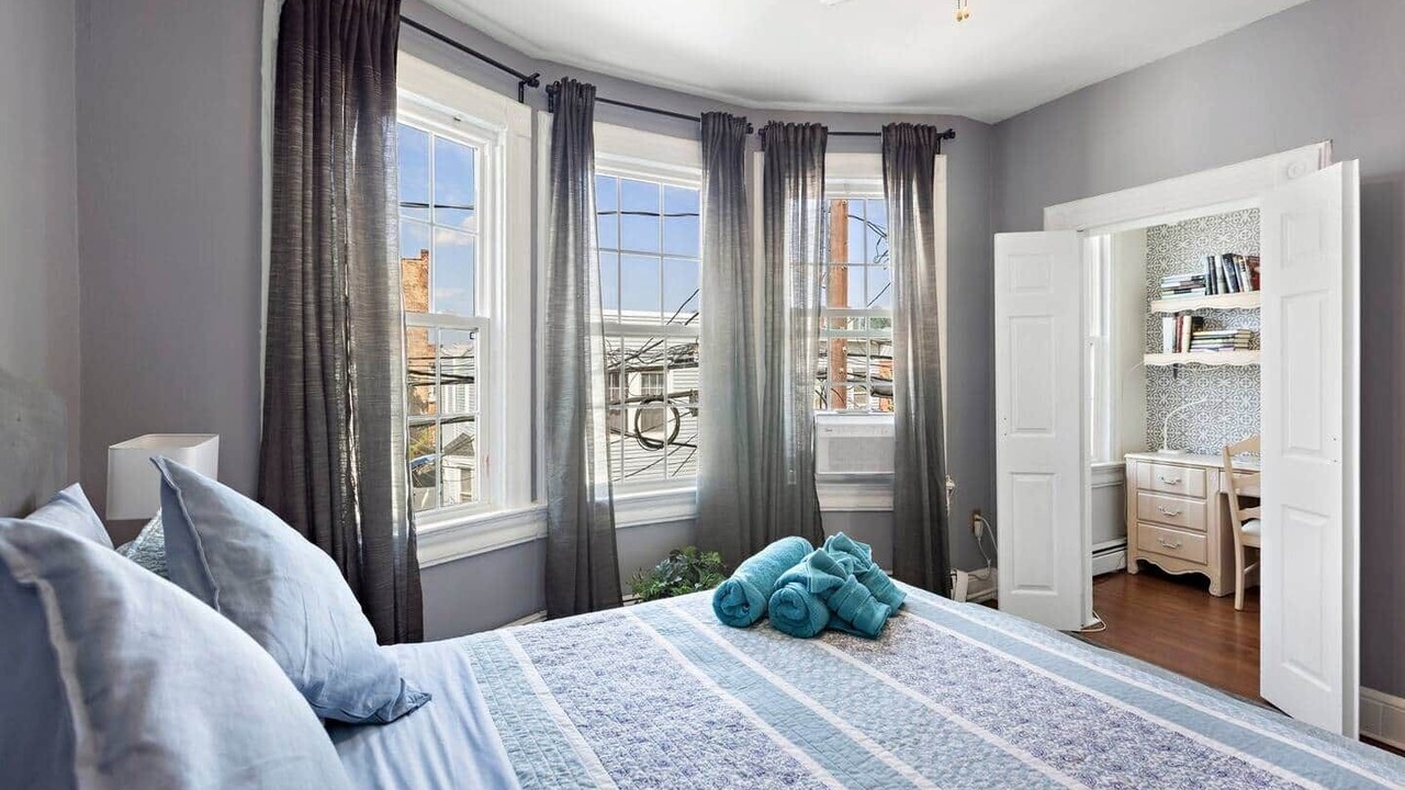 Photo of Bedroom in McGinley Square