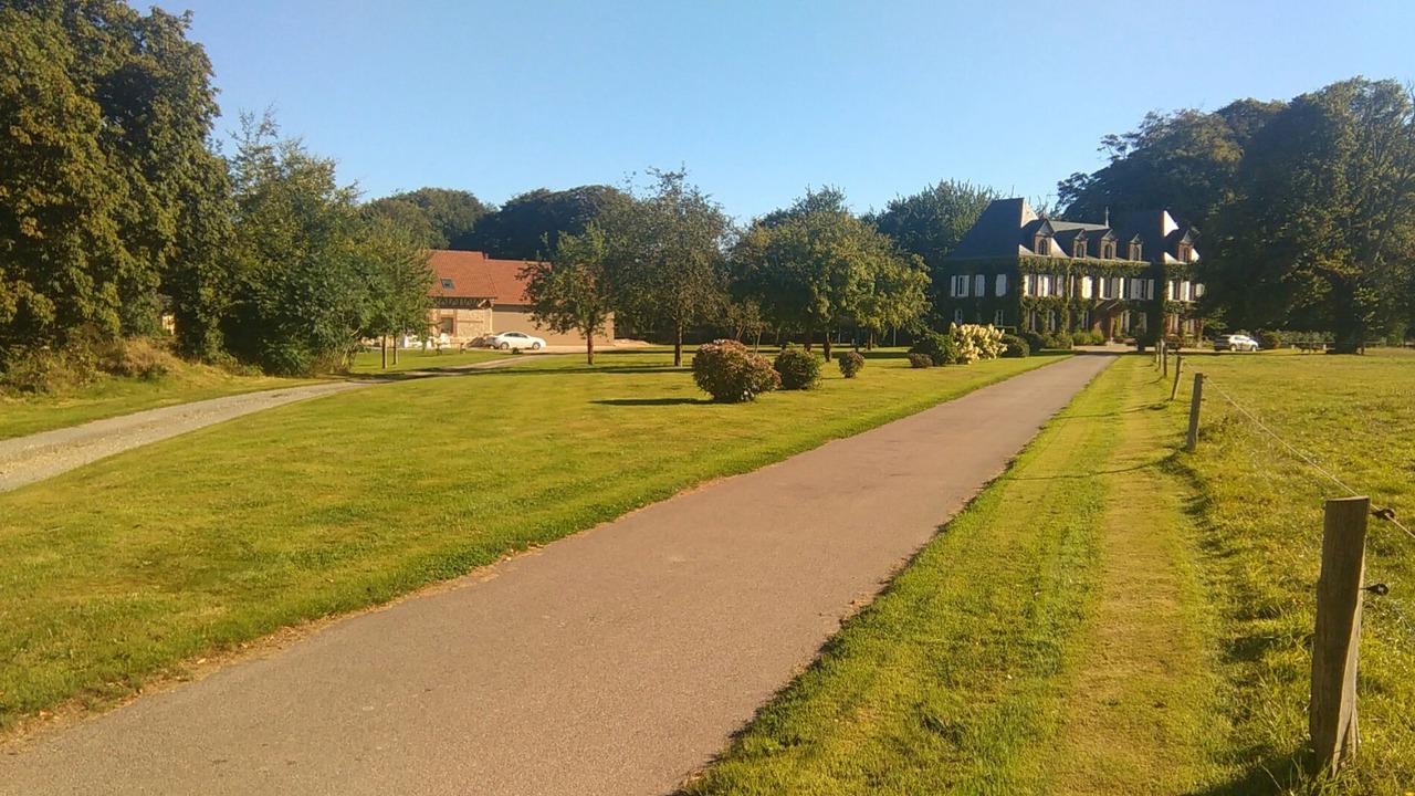 Photo of Outdoor in Canouville